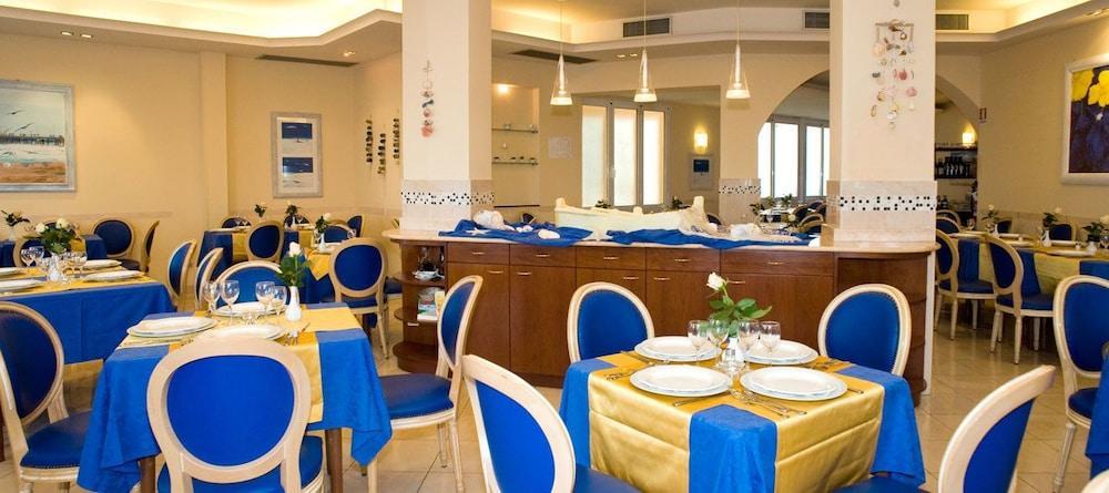 Hotel Bel Sit Alassio Exterior photo