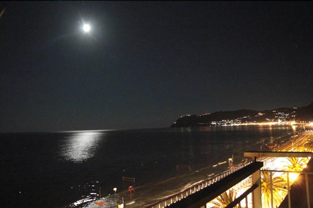 Hotel Bel Sit Alassio Exterior photo